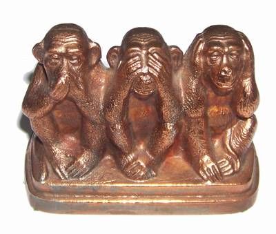 Cele trei maimute ale succesului vintage din metal