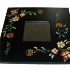 Oglinda Feng Shui cu flori de camp pictate manual