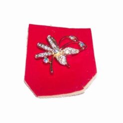 Brosa aurie cu cristale magice reprezentand un fluture