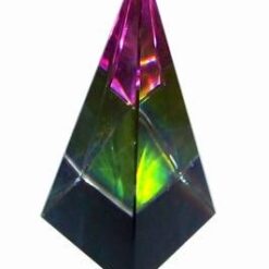 Piramida din cristal optic curcubeu