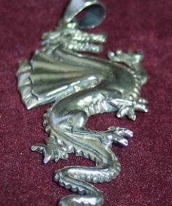 Dragonul Imperial din argint