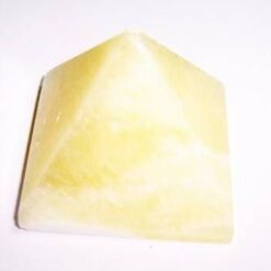 Piramida Feng Shui din calcit orange