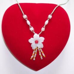 Talisman cu floare de prun