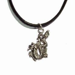 Dragonul Imperial, din metal, pe siret negru cerat