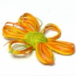 Floare de bambus/ratan, realizata manual