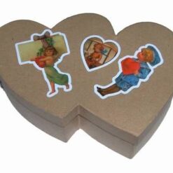 Cutie de carton in forma de inima dubla
