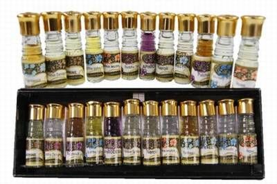 Set de 12 uleiuri concentrate de aromaterapie si masaj