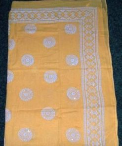Fata de masa din India, cu broderie manuala