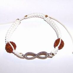 Bratara Feng Shui cu Rudraksha si cifra 8 - alba