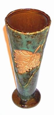 Vaza Feng Shui din ceramica cu frunza de vita de vie