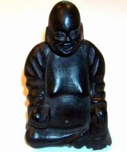 Statuia lui Buddha cu piersica dragostei