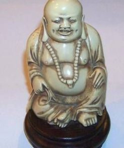 Statuia lui Buddha pentru protectia la drum