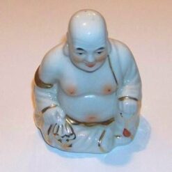 Buddha din portelan cu sacul bogatiei