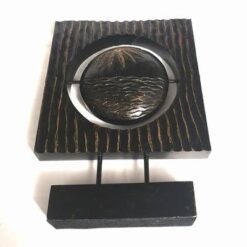 Ornament Feng Shui din lemn masiv si metal