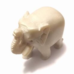 Eelefant Feng Shui cu trompa ridicata, din piatra