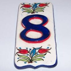 Placuta din ceramica cu cifra 8