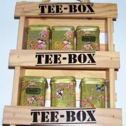 Set vintage cu 6 cutiute metalice pentru ceai